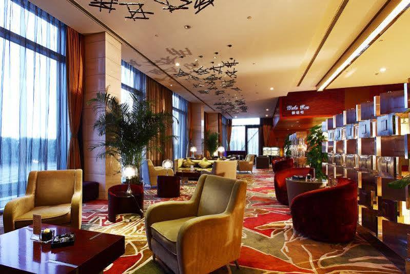 Howard Johnson Plaza Lingang Shanghai Nanhui Dış mekan fotoğraf