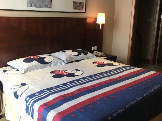 Howard Johnson Plaza Lingang Shanghai Nanhui Dış mekan fotoğraf