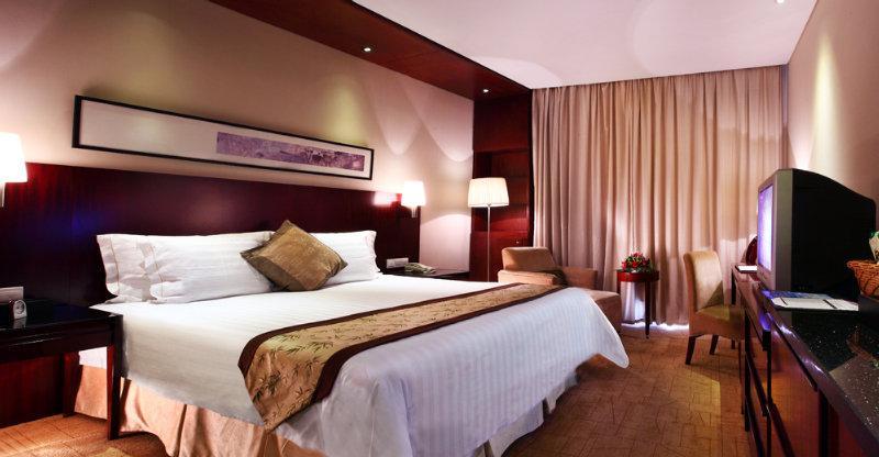 Howard Johnson Plaza Lingang Shanghai Nanhui Dış mekan fotoğraf